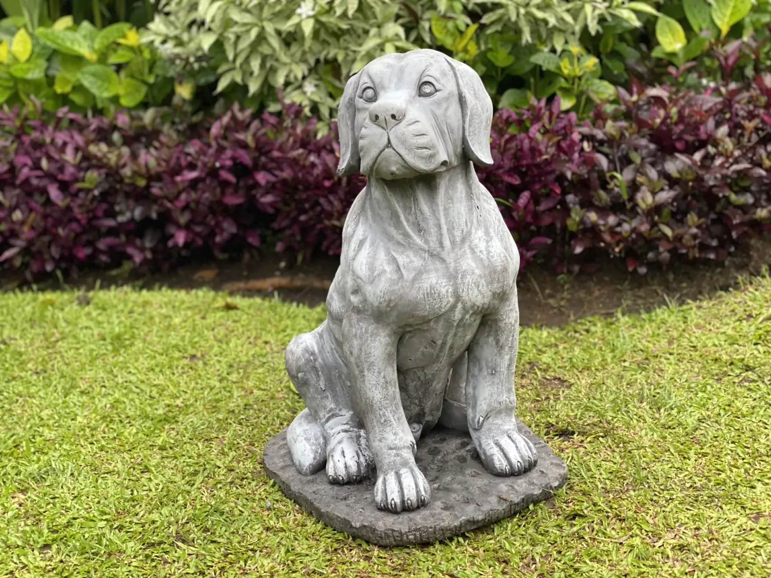 Artikelbild 7 des Artikels “Henry - Hund, sitzend, 65 cm H | Steinguss “